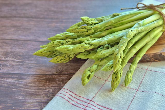 asparagus-6323377_1280
